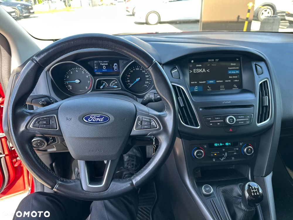 Ford Focus 1.6 SYNC Edition - 12
