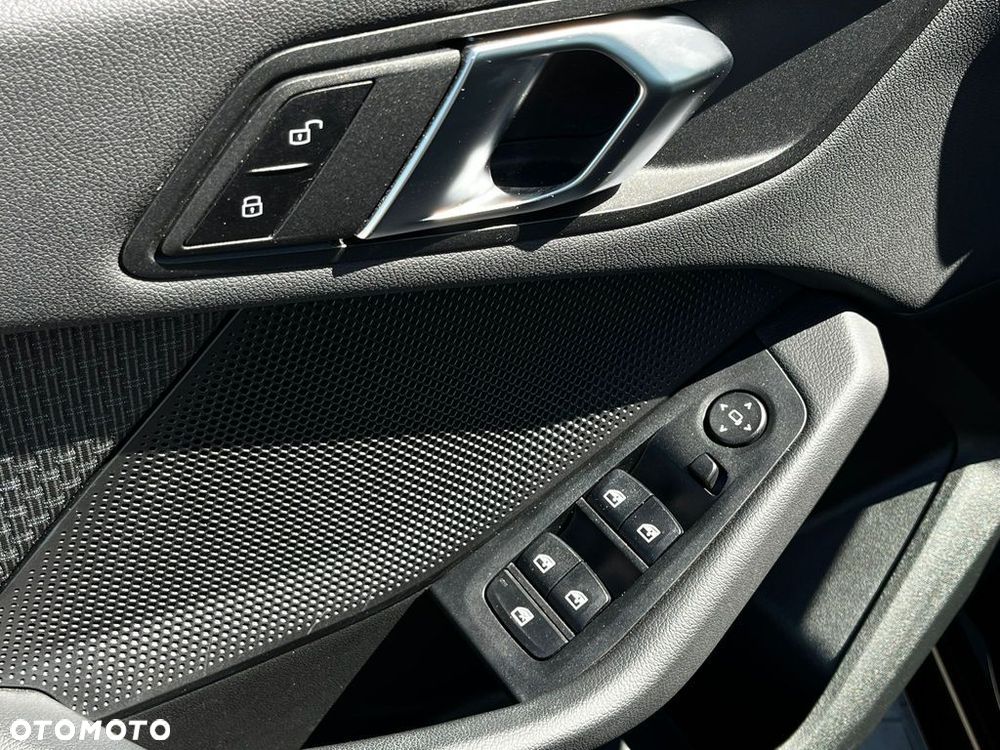 BMW Seria 1 118i Advantage - 22