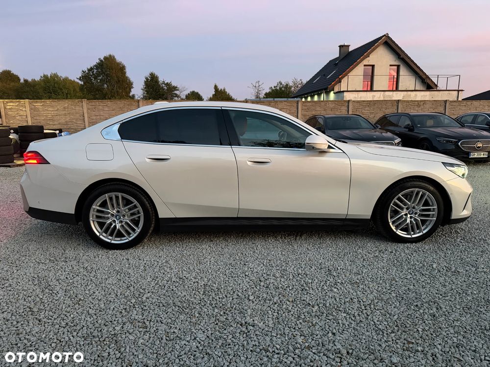 BMW Seria 5 530e xDrive - 20