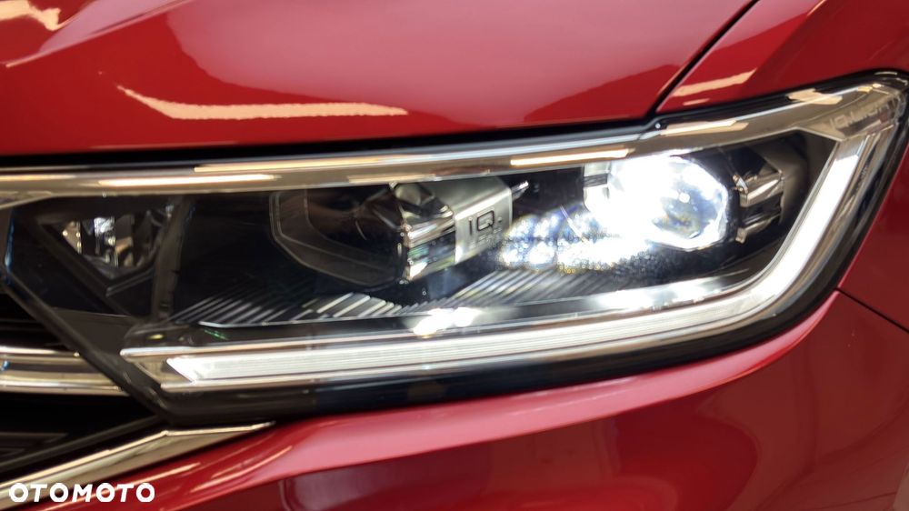Volkswagen T-Roc 1.5 TSI R-Line DSG - 25