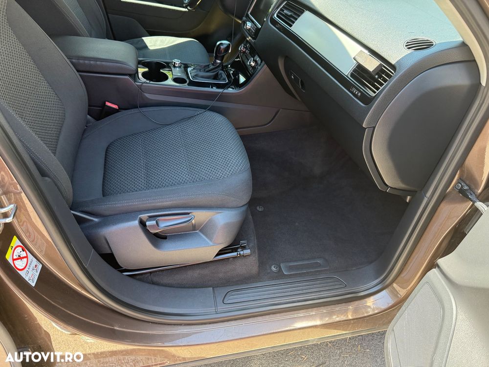 Volkswagen Touareg V6 TDI BMT Mountain Plus - 17