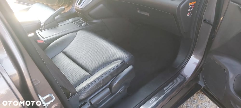 Honda CR-V 2.0 Executive (Honda Connect+) - 17