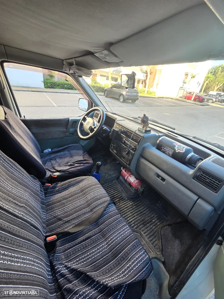 VW Transporter - 11