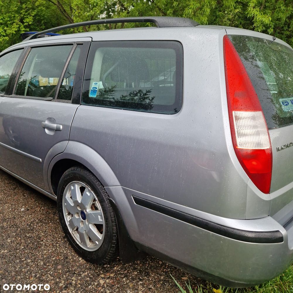 Ford Mondeo 2.0 Trend - 4
