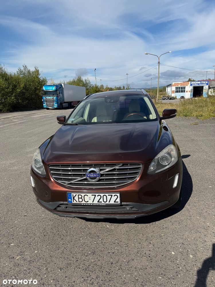 Volvo XC 60 - 2