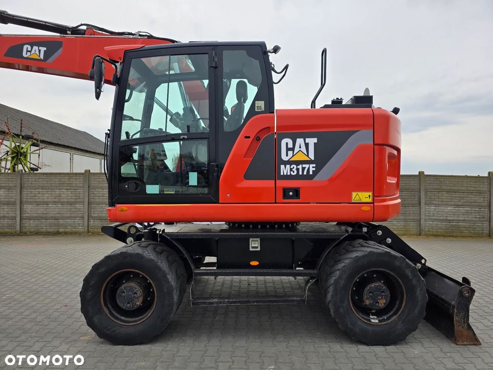 Caterpillar M317F, 2019 ROK, 5600 MTH, OIL QUICK - 10