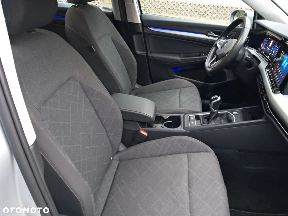 Volkswagen Golf VIII 1.5 TSI EVO Life - 24