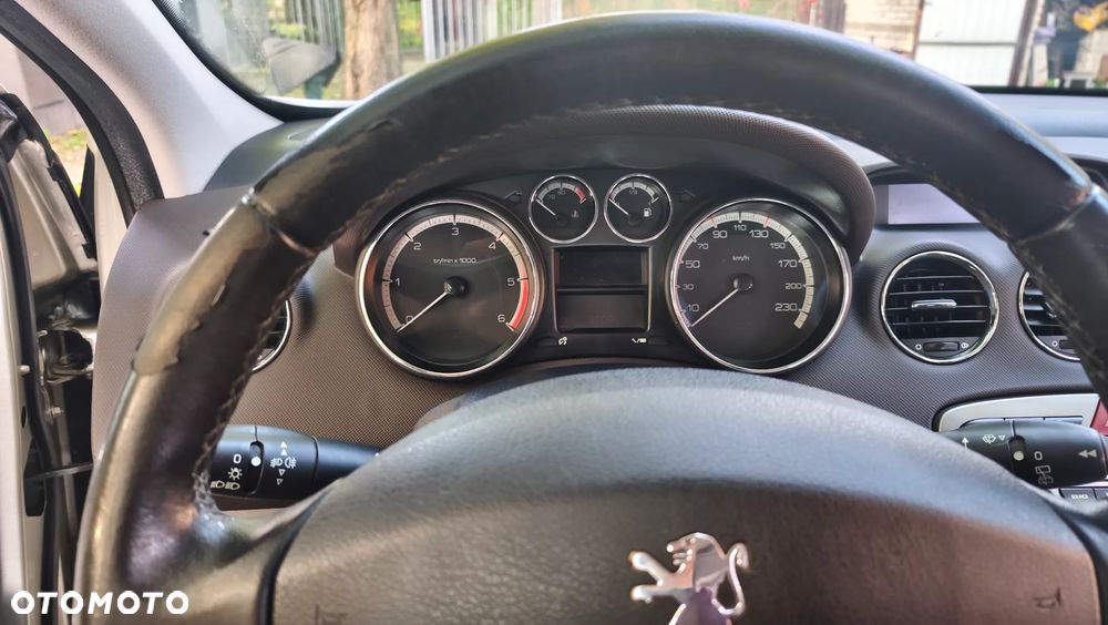 Peugeot 308 - 19