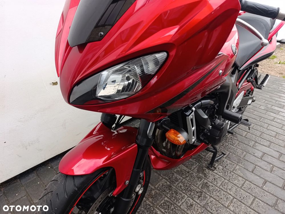 Yamaha FZ6 - 11