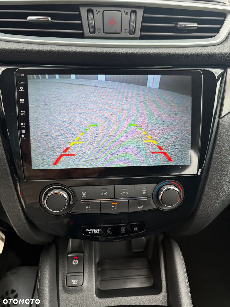 Nissan Qashqai 1.3 DIG-T ZAMA - 29