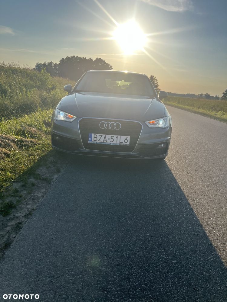 Audi A3 Sportback - 2