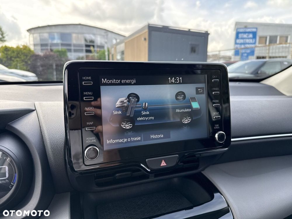 Toyota Yaris Cross Hybrid 1.5 Comfort - 30