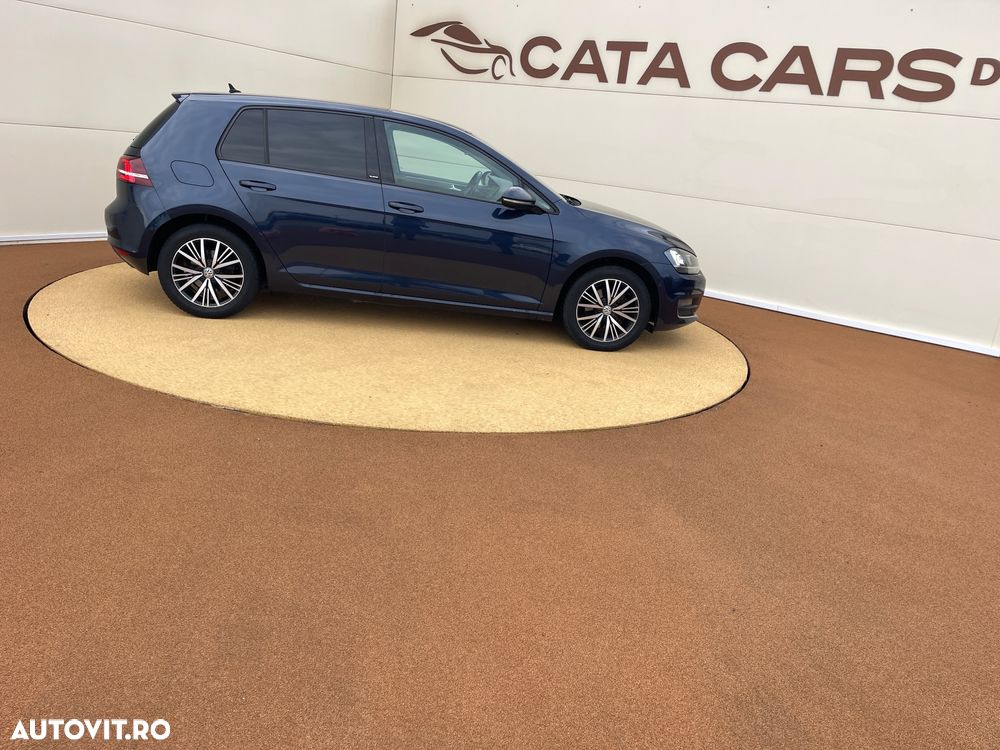 Volkswagen Golf 2.0 TDI BlueMotion Technology DSG Allstar - 18