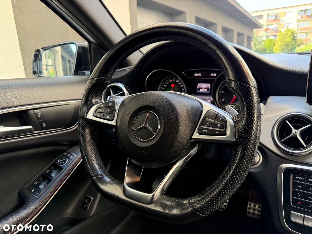 Mercedes-Benz GLA 220 4-Matic - 35