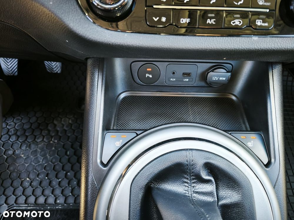 Kia Sportage 2,0 CRDI 2WD ISG Spirit - 22