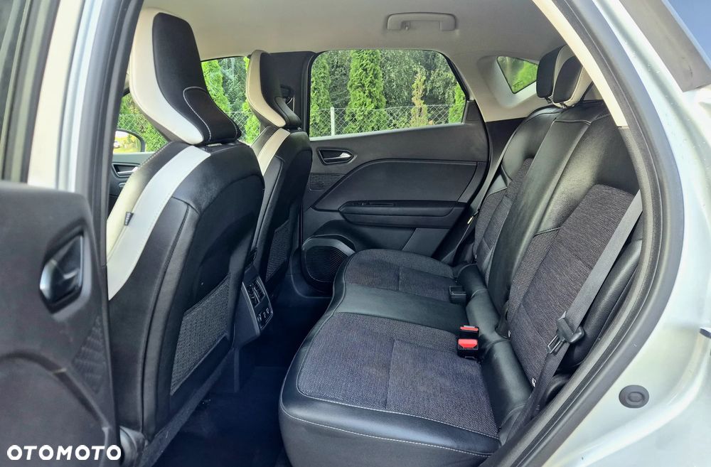 Renault Captur E-TECH 160 E-Tech engineered - 22