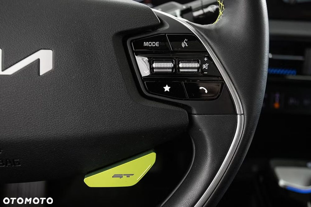 Kia EV6 77,4-kWh AWD GT - 35