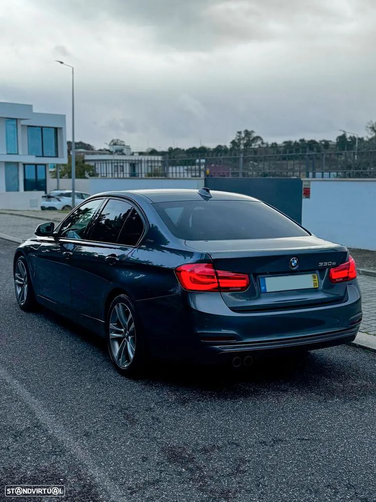 BMW 330 e iPerformance Line Sport - 4