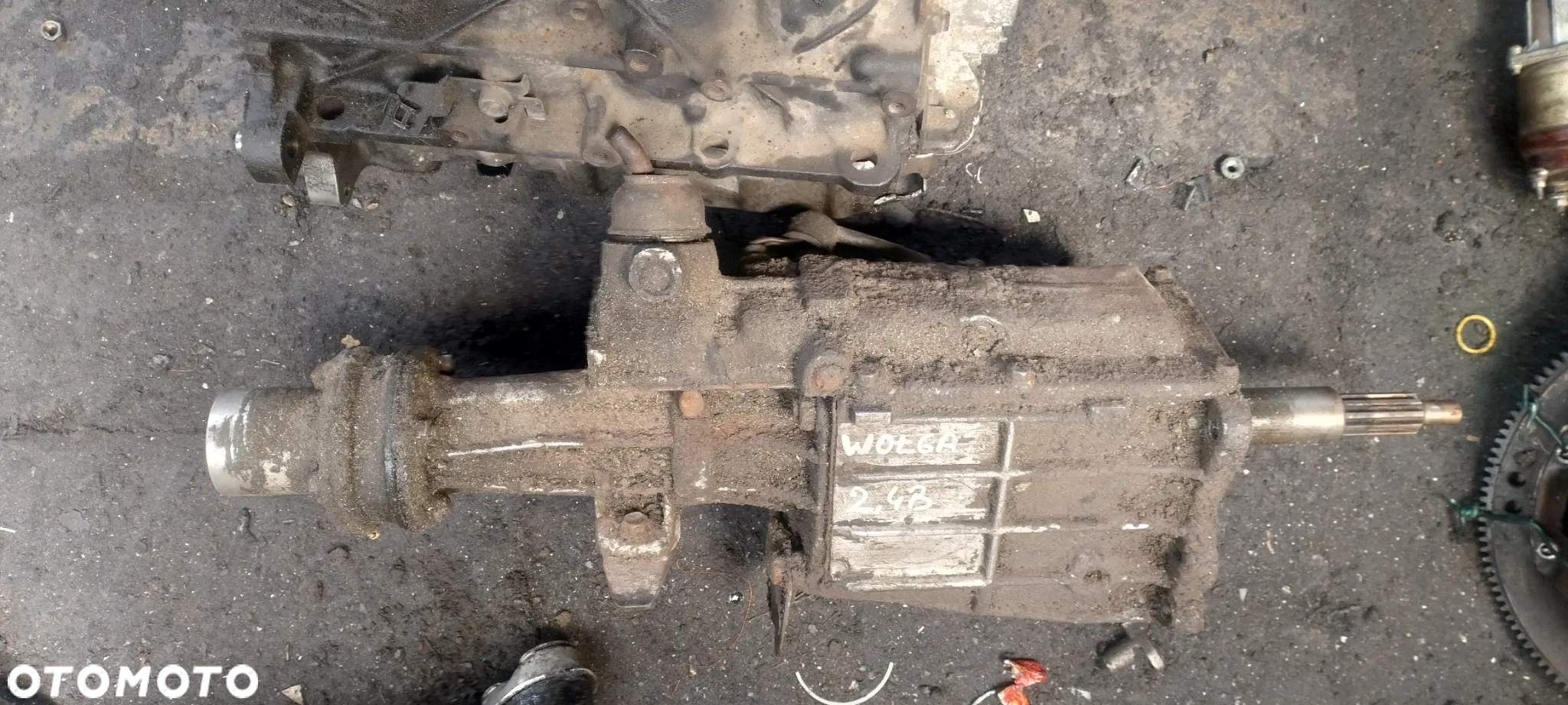 WOŁGA GAZ 2,4 skrzynia biegów - 2