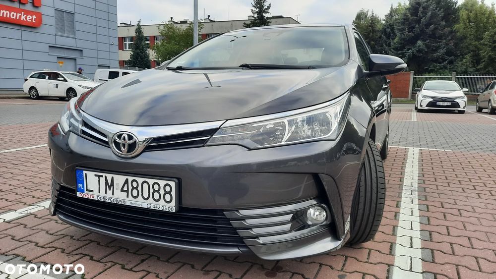 Toyota Corolla 1.6 Classic Plus - 4