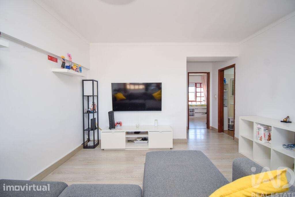 Apartamento T2 em Marvila - Grande imagem: 2/20