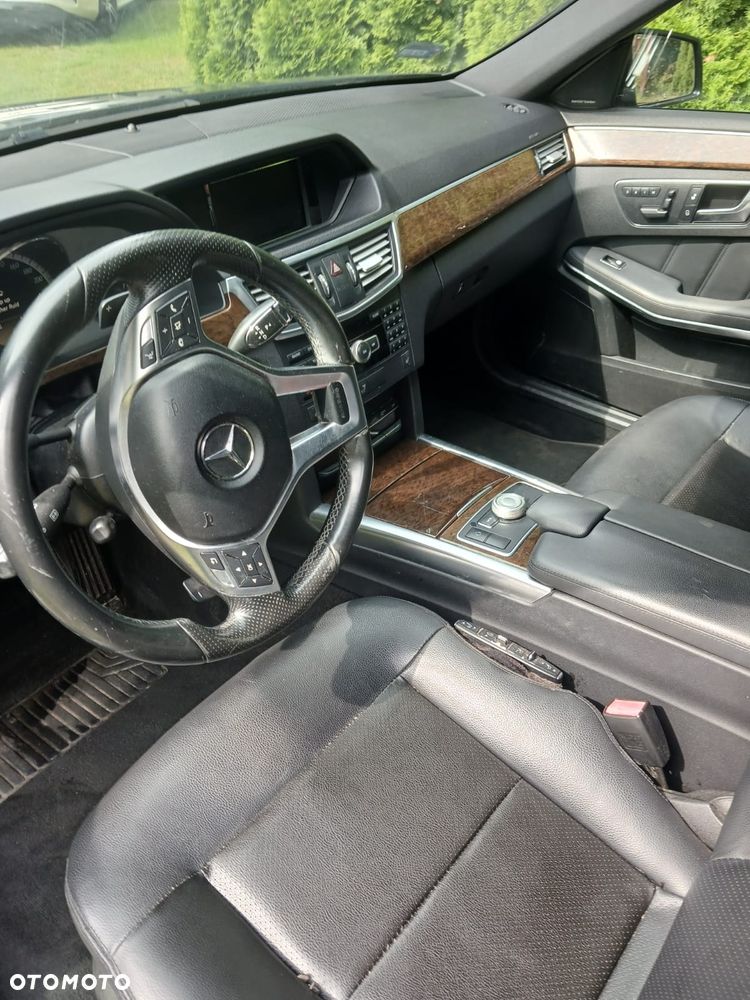 Mercedes-Benz Klasa E 350 4-Matic Classic - 20