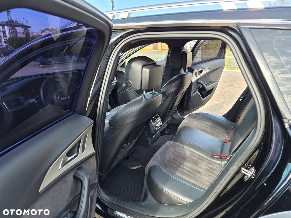Audi A6 Allroad - 33