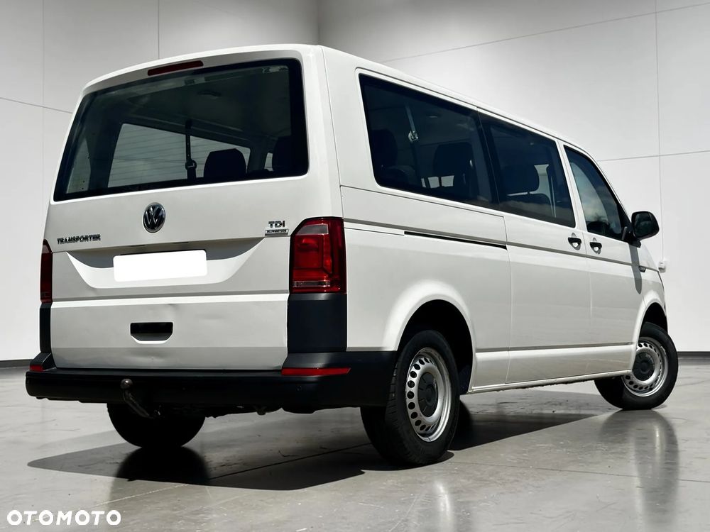 Volkswagen Transporter Lang - 16