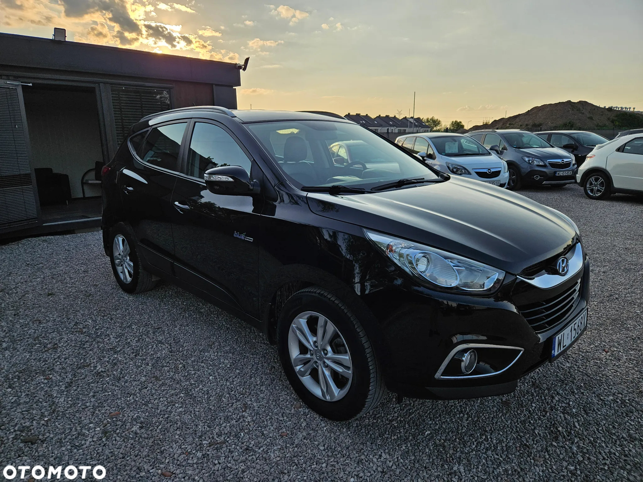 Hyundai ix35 1.6 2WD blue Trend - 11