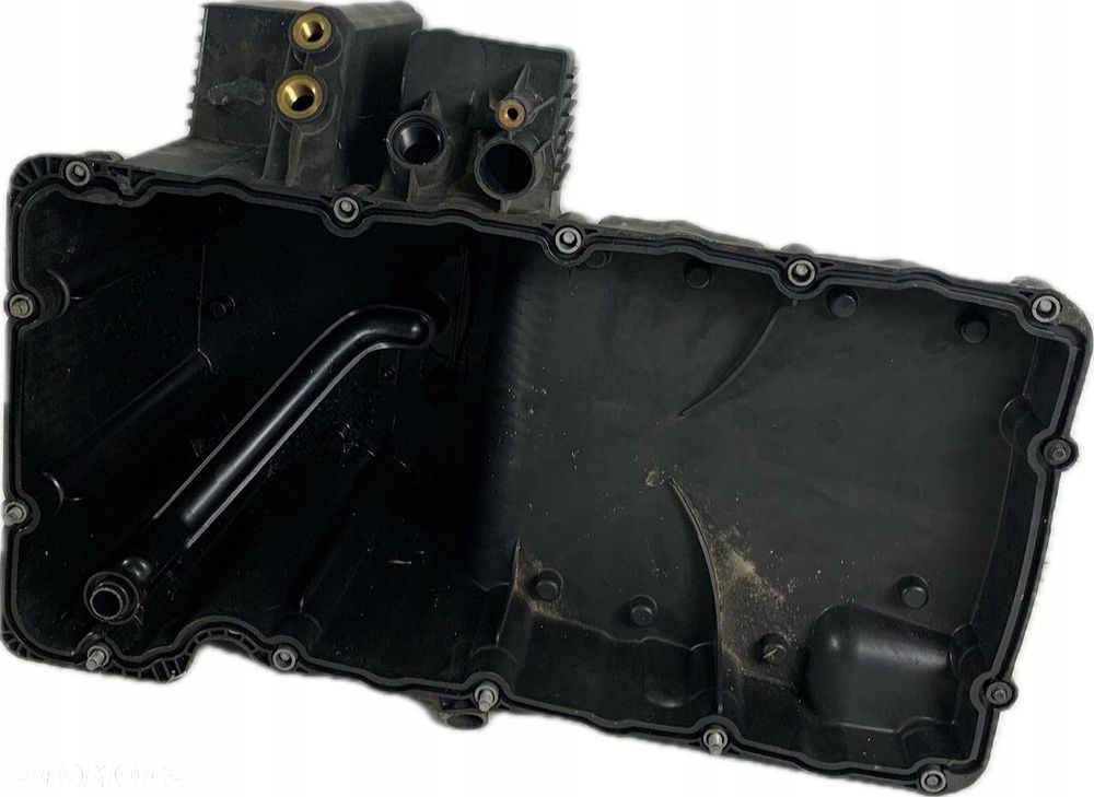 MISKA OLEJOWA MAN TGX TGS EURO 6 51058016200 51.05801-6200 - 4