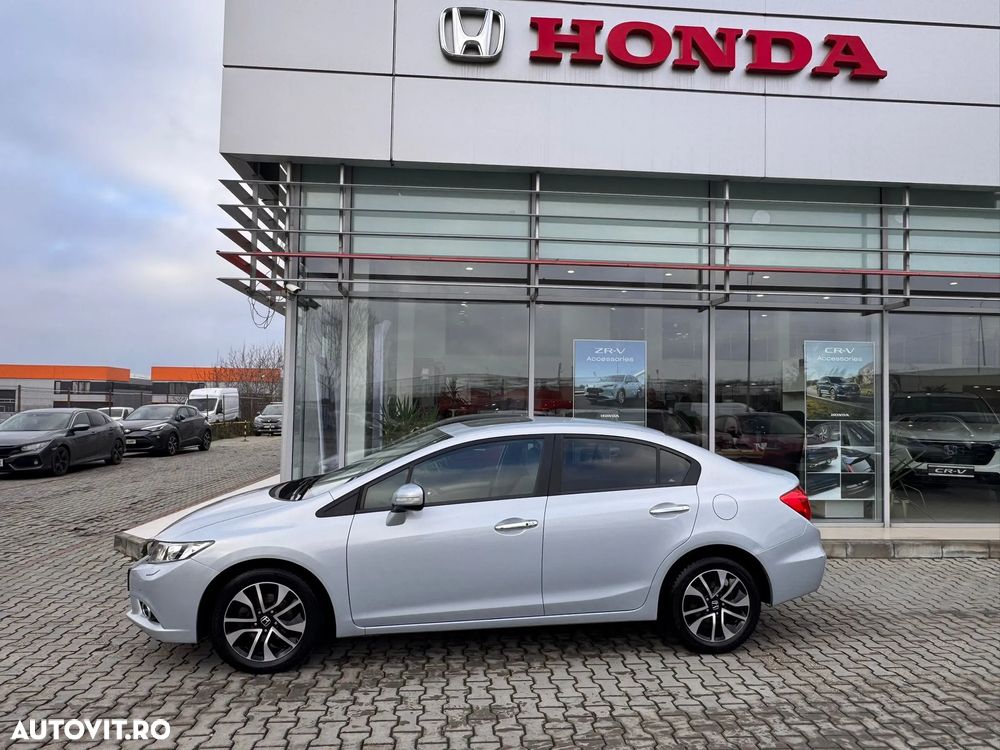 Honda Civic 1.8 ES - 14