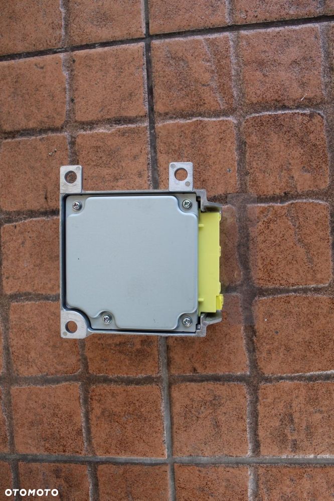 MODUŁ SENSOR AIR BAG MITSUBISHI OUTLANDER I MR587868 - 2