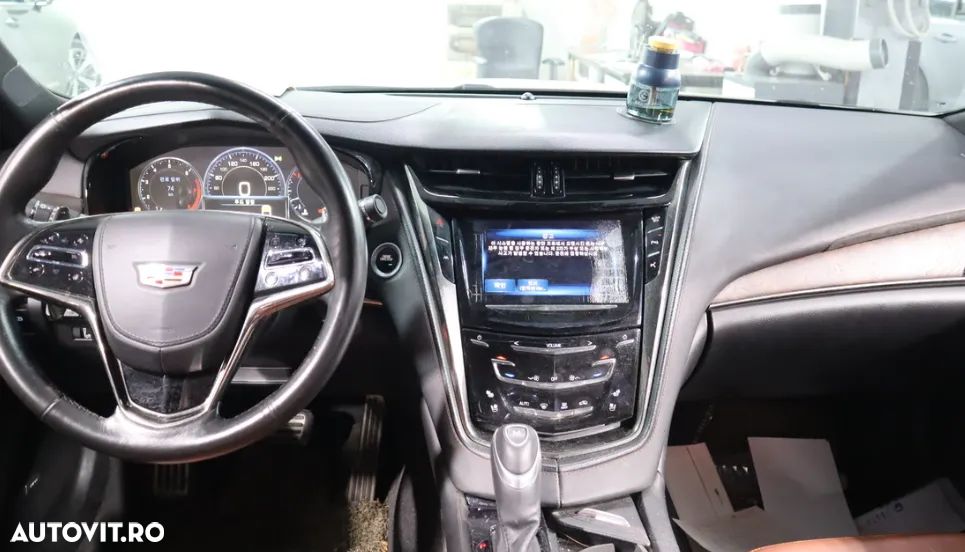 Cadillac CTS 2.0 Turbo AT AWD Premium - 3