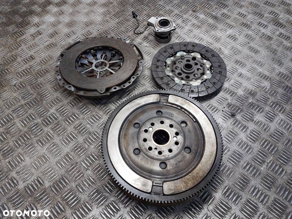 KOŁO DWUMASOWE + TARCZA + DOCISK + ŁOŻYSKO SAAB 9-3 II 2.2 TiD 324028010 - 6