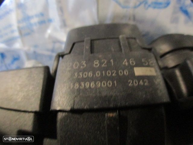 Interruptor 2038214658 MERCEDES W203 2000 C220CDI 143CV 4P PRETO 4 PISCAS Danificado - 4
