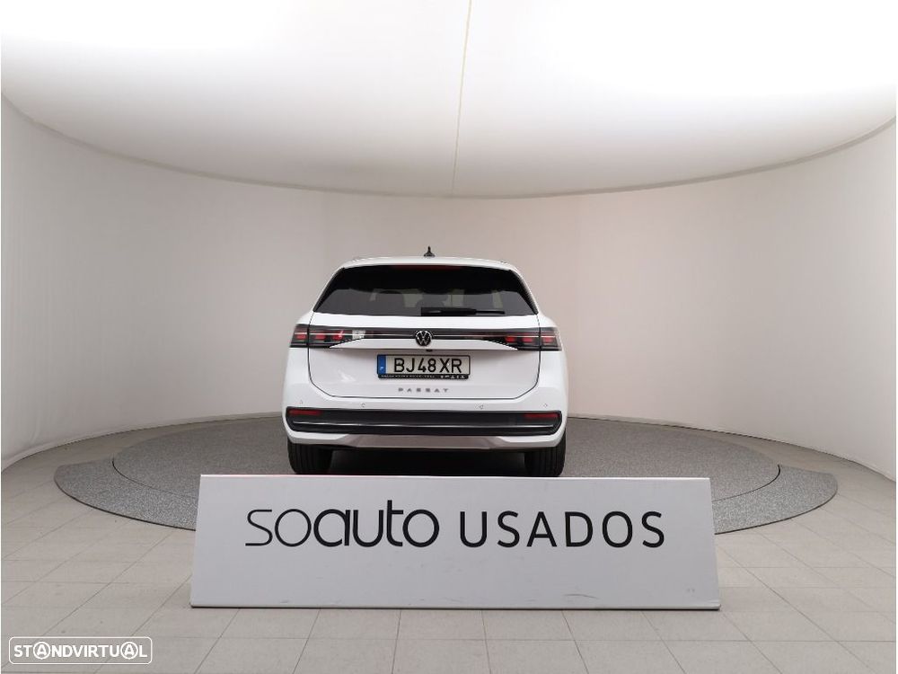 VW Passat Variant 2.0 TDi Business DSG - 7