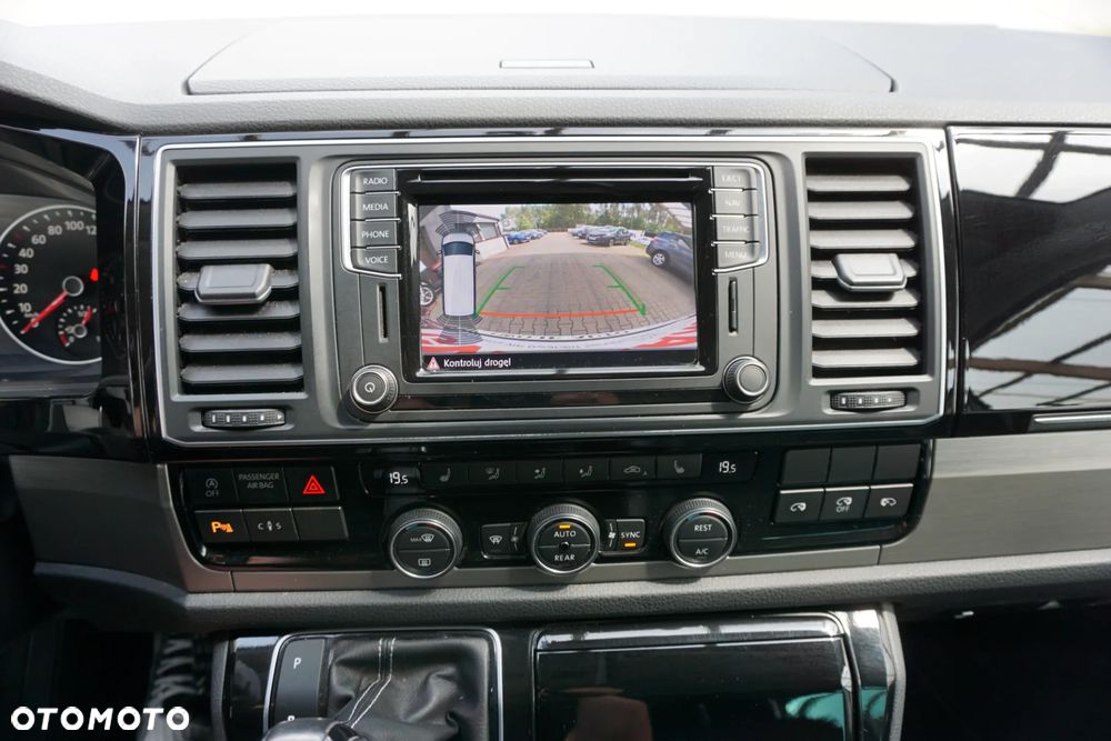 Volkswagen Multivan 2.0 BiTDI L1 Highline DSG - 32