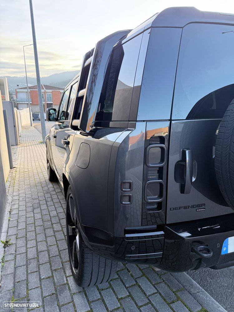 Land Rover Defender - 7