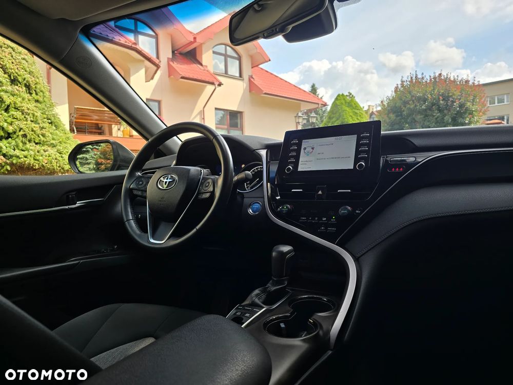 Toyota Camry 2.5 Hybrid Comfort CVT - 27