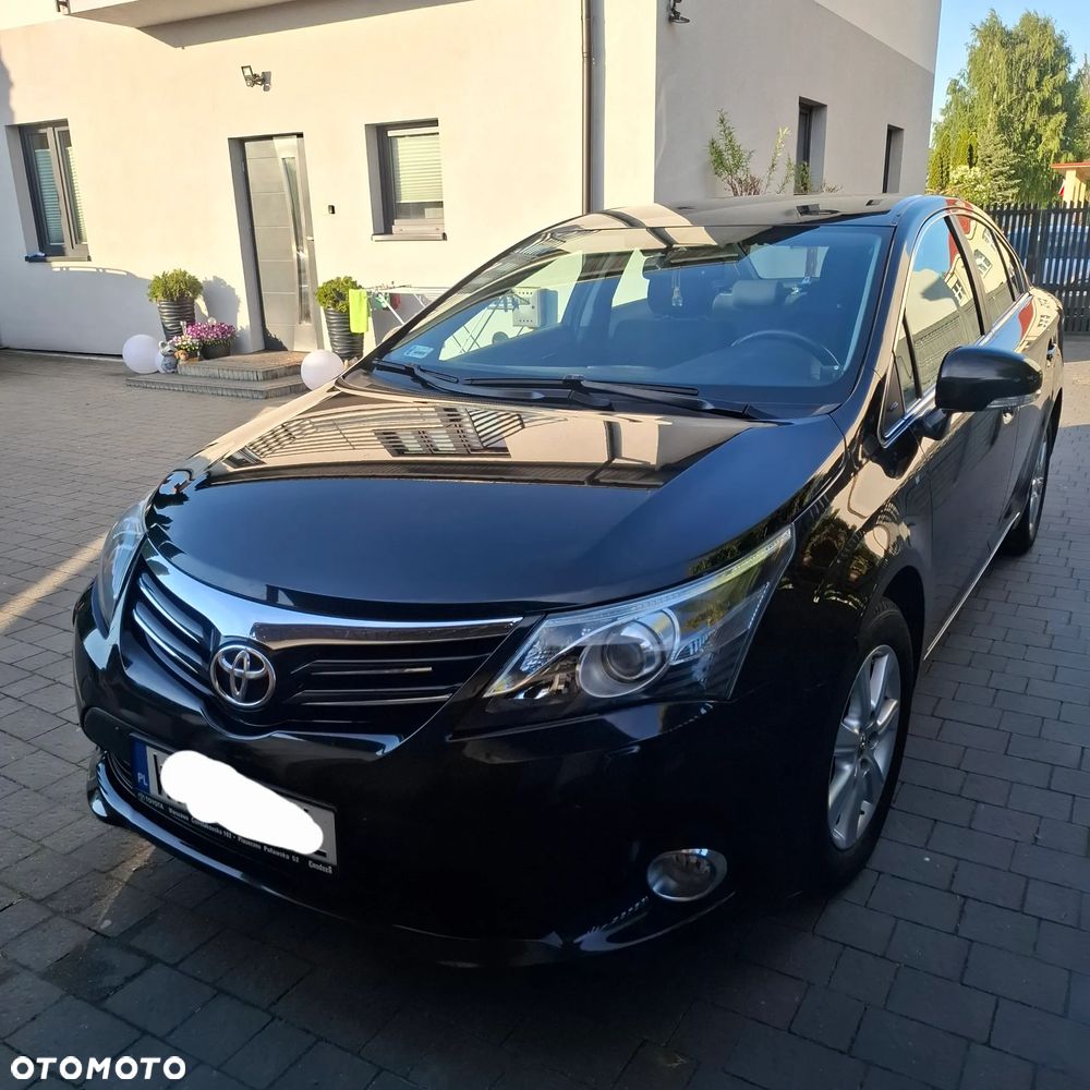 Toyota Avensis - 2