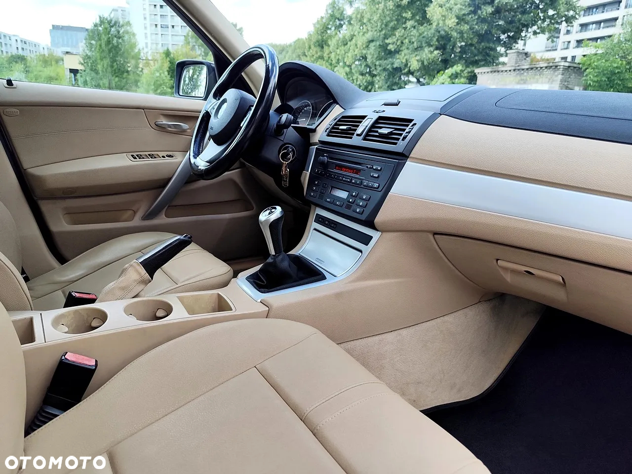 BMW X3 sDrive18d - 11