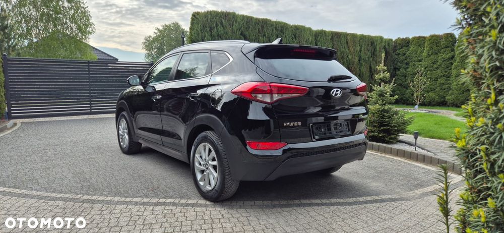 Hyundai Tucson blue 1.7 CRDi 2WD Trend - 10
