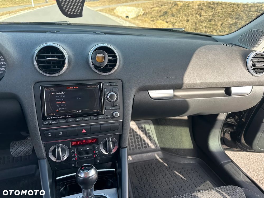 Audi A3 Sportback 1.6 TDI DPF Ambiente S tronic - 15