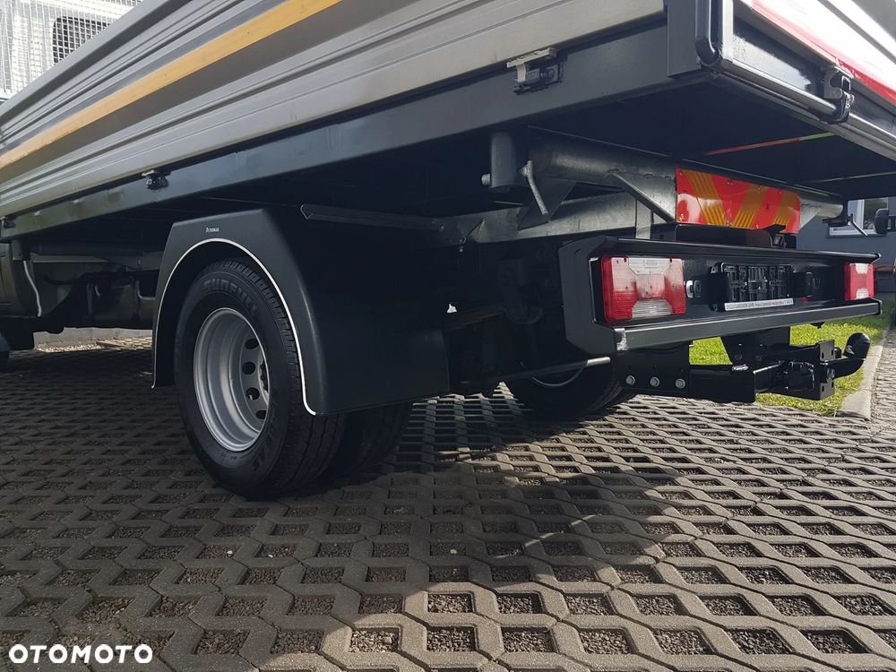 Iveco DAILY 70C18 WYWROTKA 3 STRONNA KIPER 3,77x2,20 BLIŹNIAKI 7 TON KLIMA HAK MANUAL 6-BIEGÓW - 24