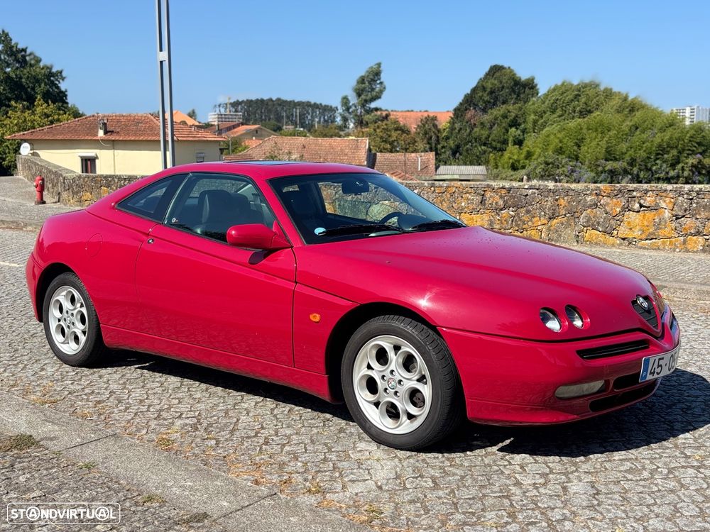 Alfa Romeo GTV 2.0 TS - 9