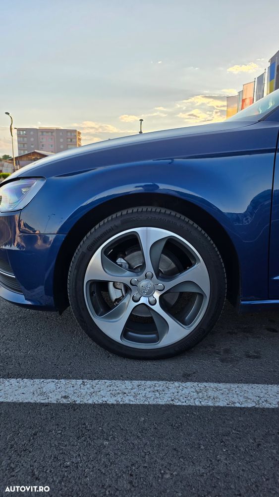 Audi A3 Sportback 1.6 TDI ultra Attraction - 14