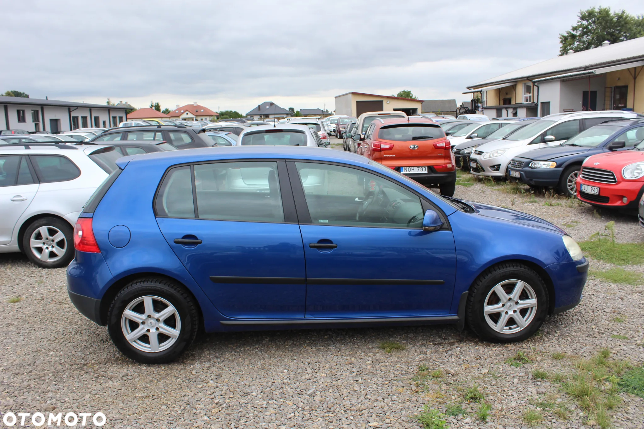 Volkswagen Golf V 1.6 Comfortline - 11