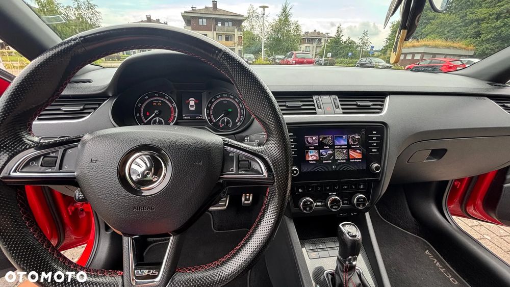 Skoda Octavia 2.0 TSI RS 230 DSG - 9