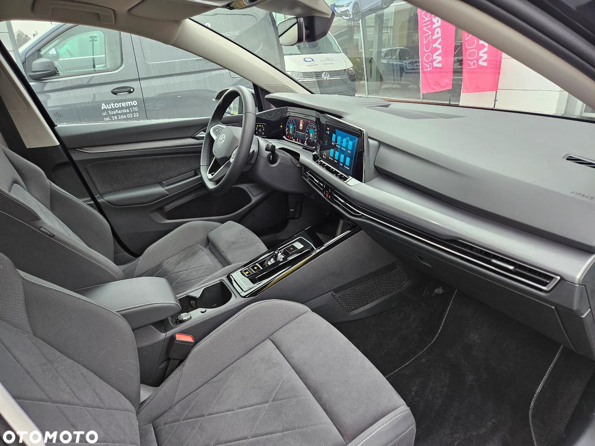 Volkswagen Golf - 13