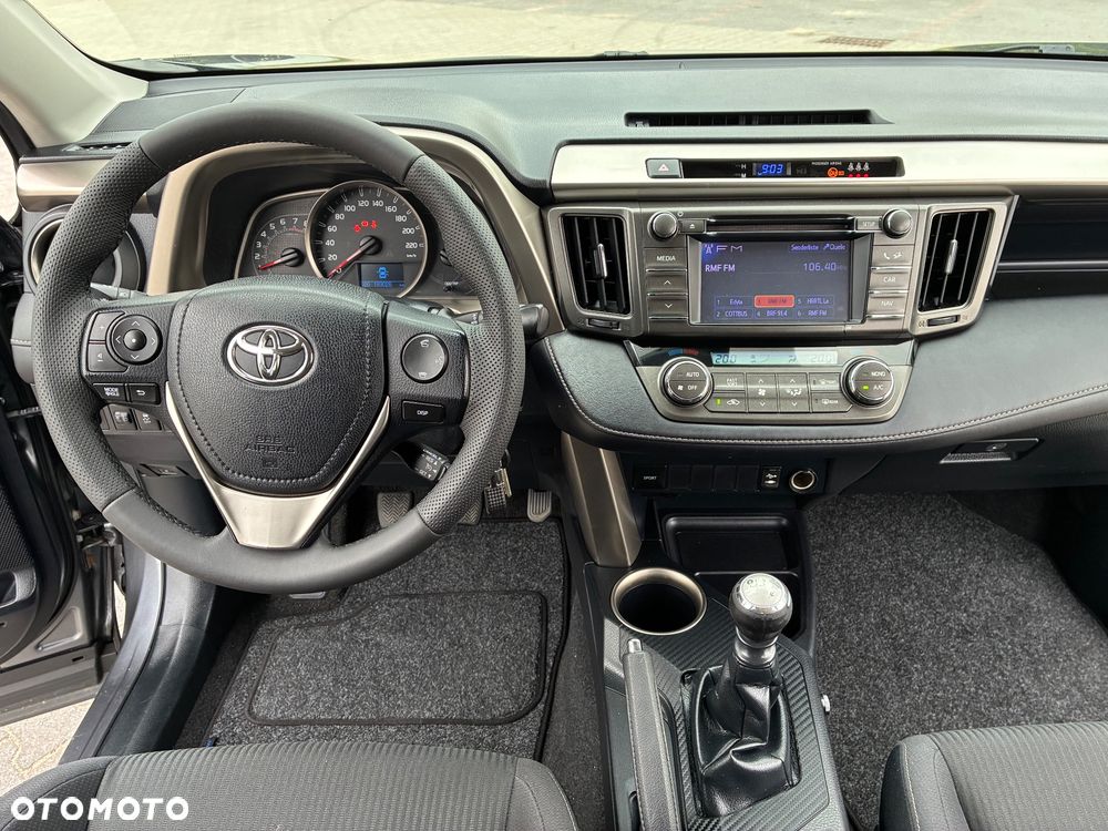 Toyota RAV4 2.0 Prestige - 14
